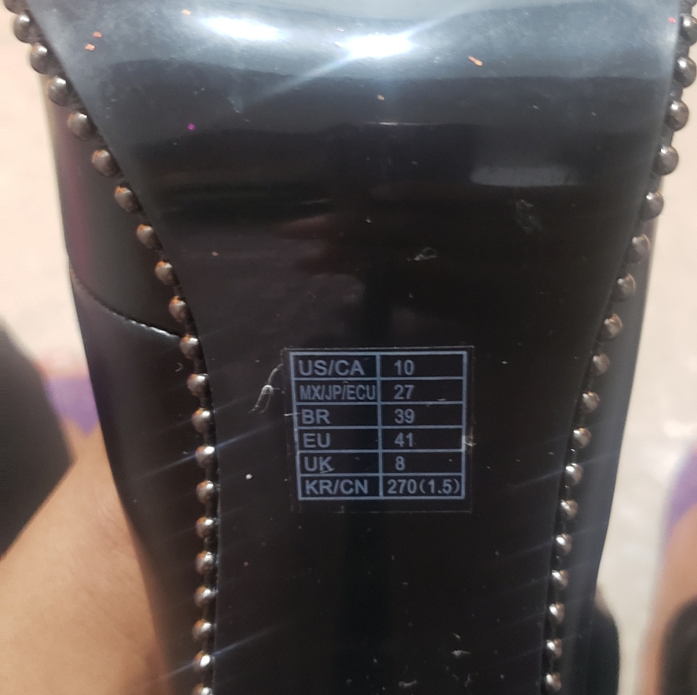 Booties - Picture 3 of 4